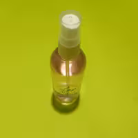 کلینر/اسپری تمیز کننده سطوح شیشه ای مناسب برای انواع گوشی موبایل،عینک،مانیتور و... با قدرت پاک کنندگی قوی