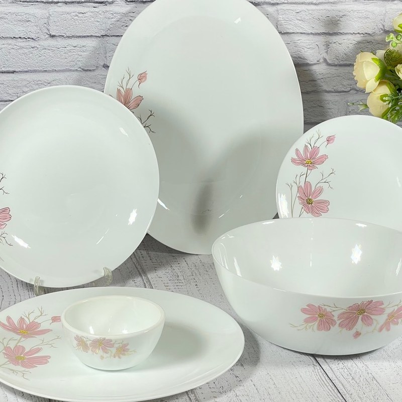 سرویس آرکوپال 18 پارچه 105 پارچه گرد  مقصود ژالین صورتی