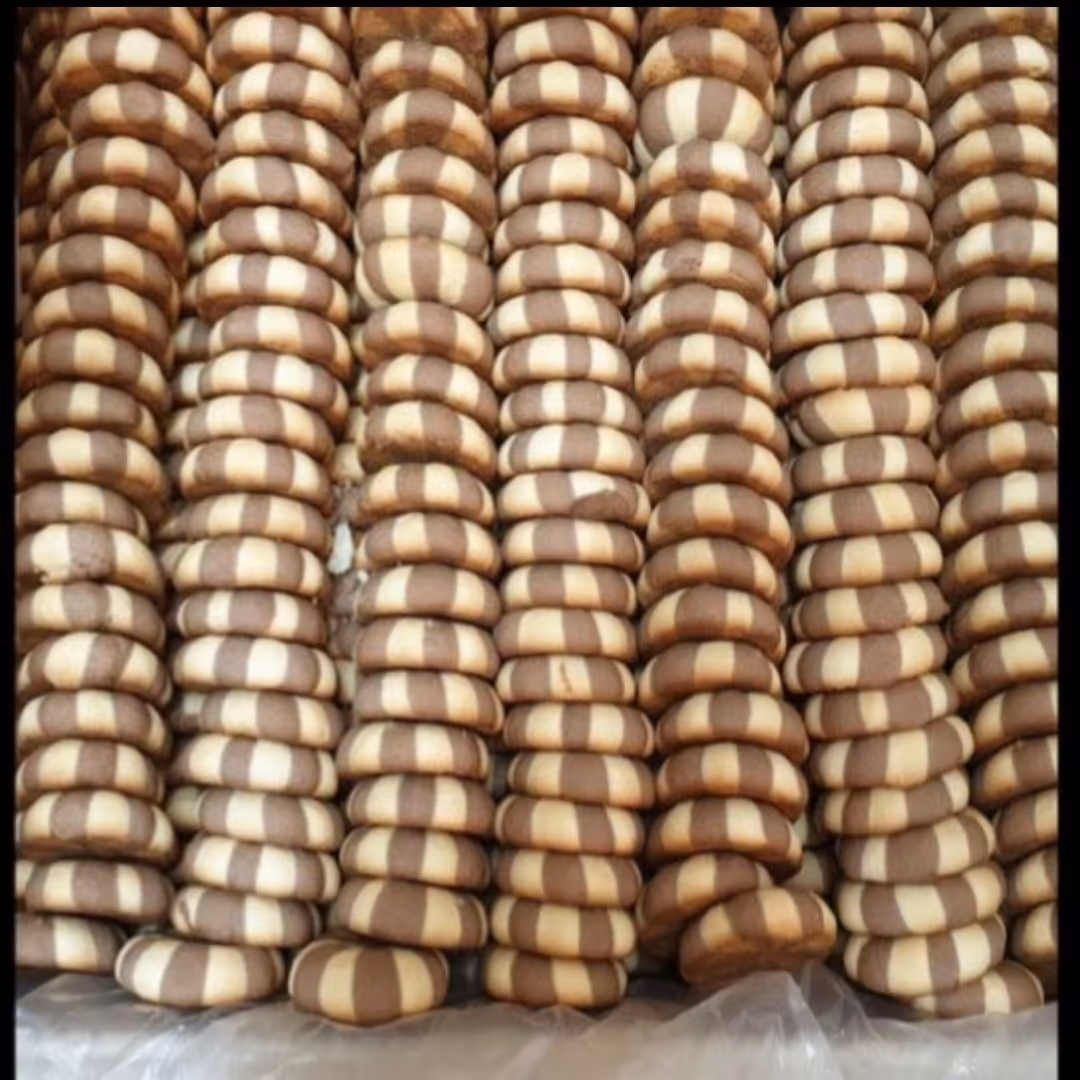 های بای مغزدارکاکائویی هر کارتن سه کیلو ونیم،قبل از سفارش موجودی بگیرید