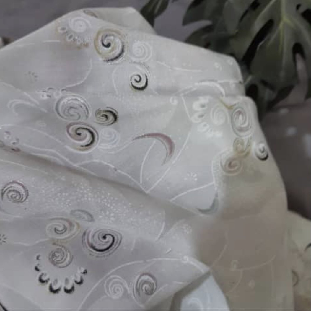 پارچه چادر رنگی یا عروس3متر و 45 عرض150