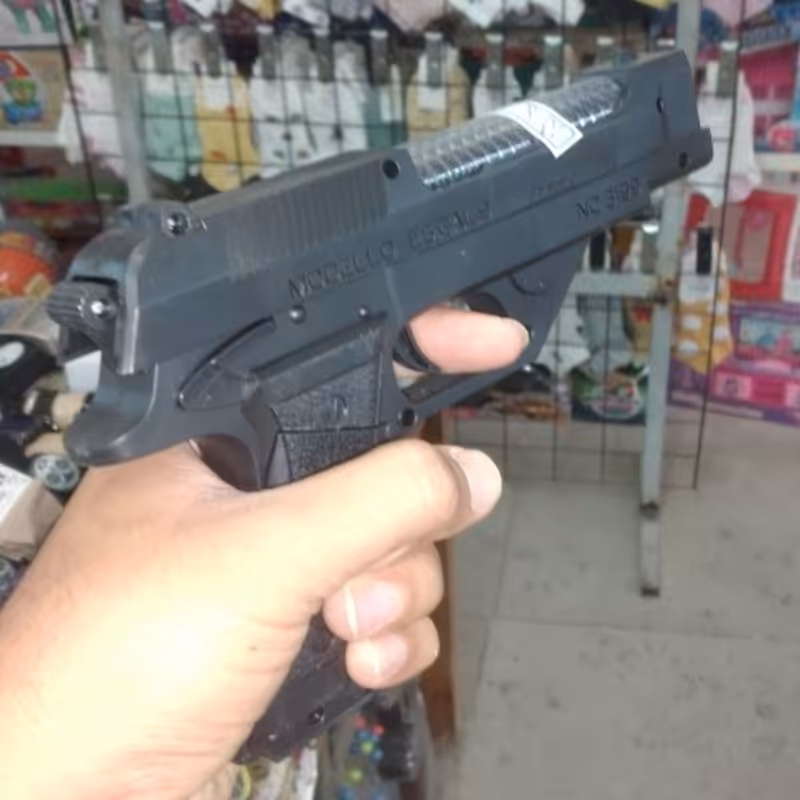 اسباب بازی تفنگ موزیکال و چراغدار ،باطری خور ،خارجی و باکیفیت