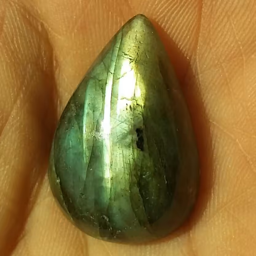 نگین لابرادوریت وارداتی محششششر تراش فانتزی 100درصد طبیعی