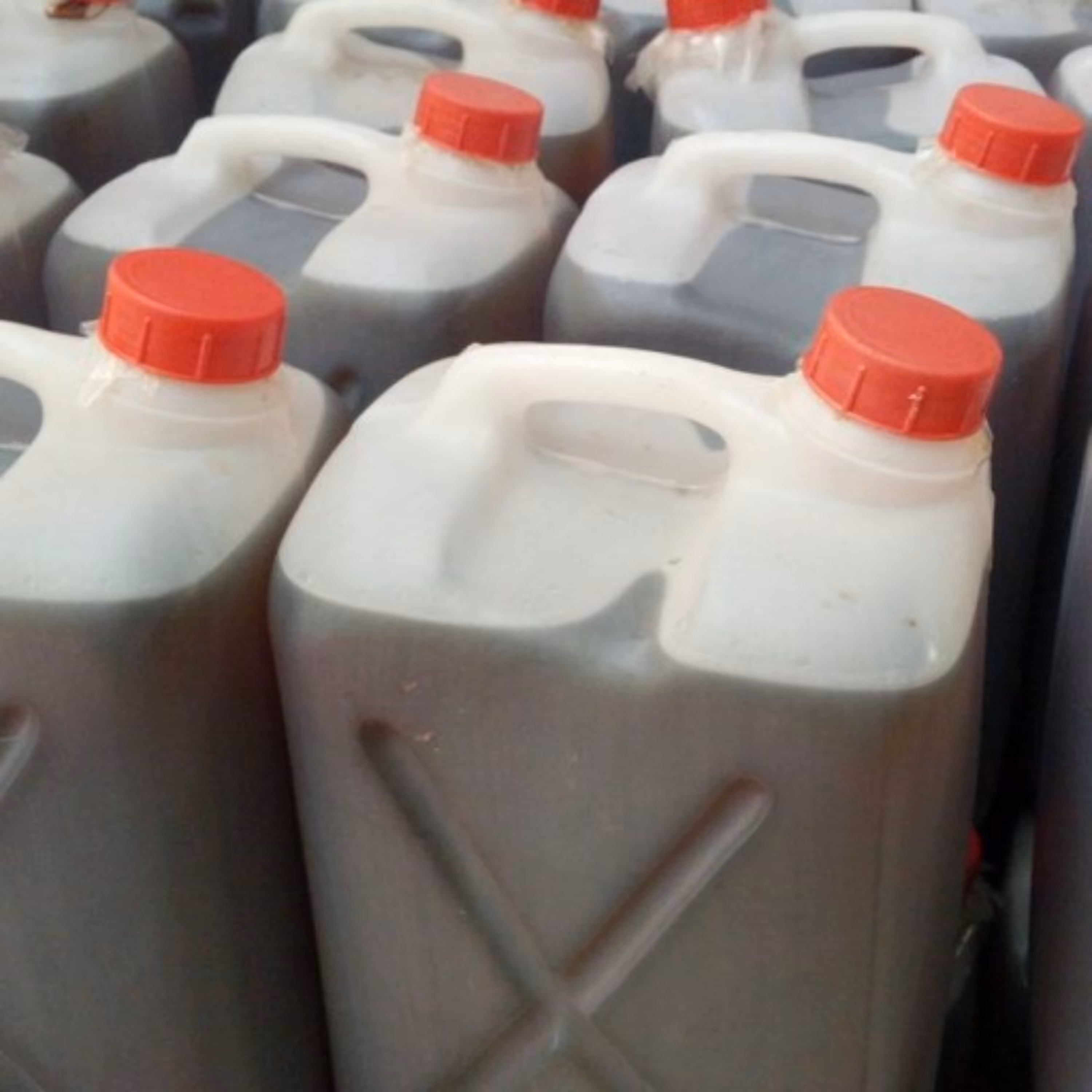 سرکه انگور طبیعی خمری ممتاز گالن 20 کیلوگرمی 