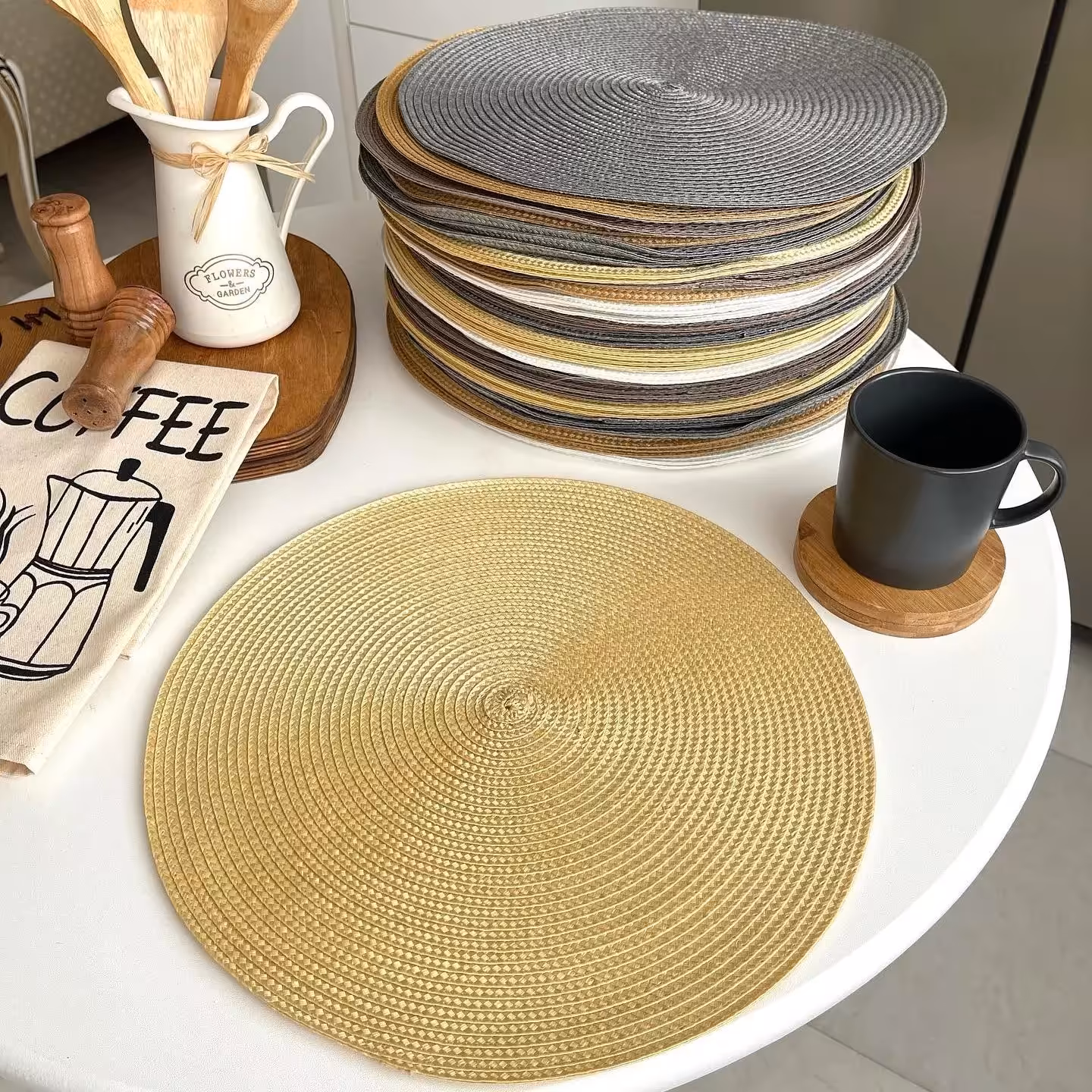 زیربشقابی کنفی گرد