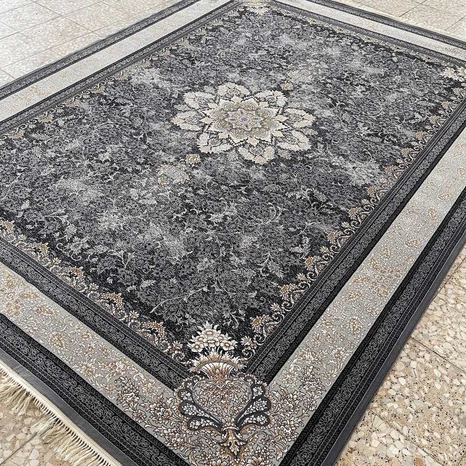 فرش 700 شانه اصل 12 متری نقشه گلبرگ دلفینی طلاکوب تراکم 2550 وزن سنگین