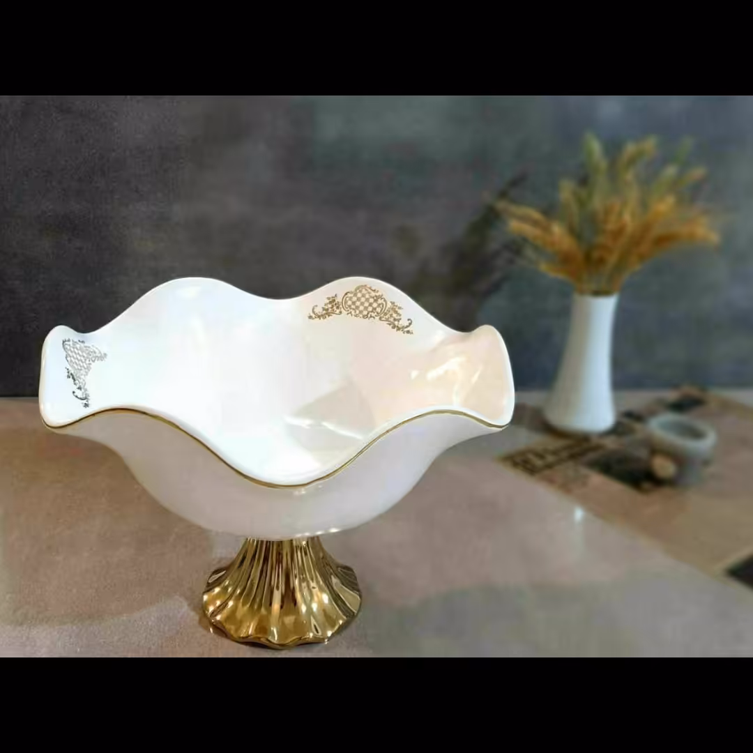 کاسه بزرگ آرتور با پایه چینی PVD