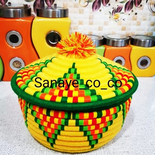 ظرف نخ و سوزنی و وسایل اضافه .مناسب برای لوازم آرایشی .مناسب برای ظرف شکلات