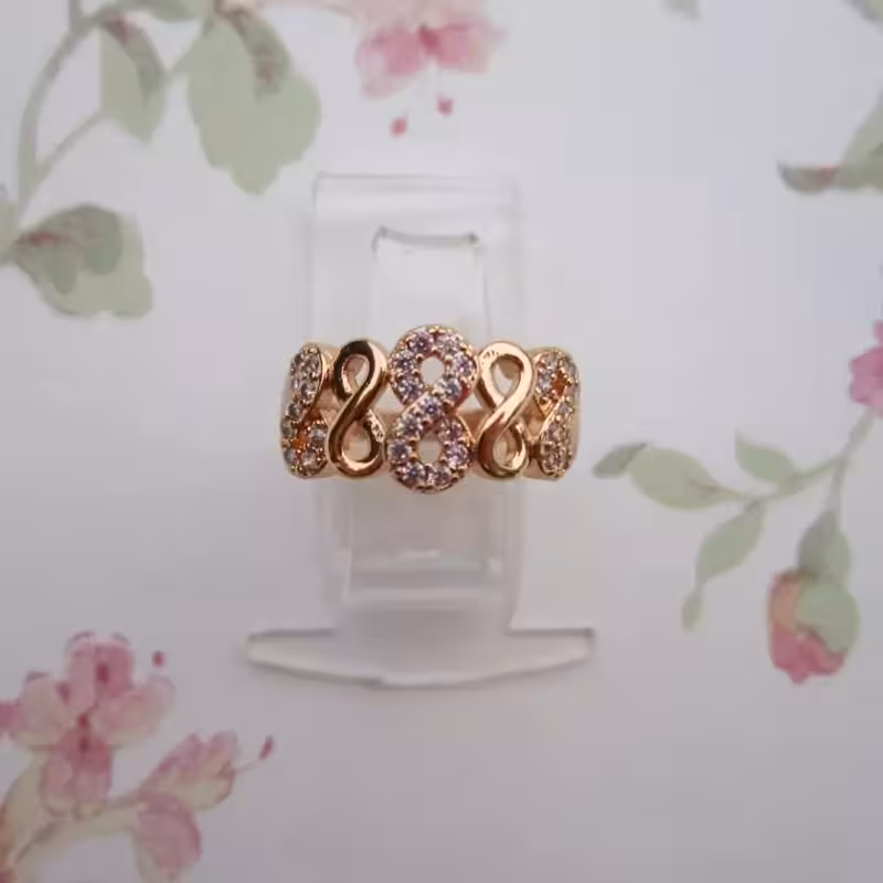 انگشتر زنانه جواهری رنگ ثابت طرح طلاکیفیت عالی موجودی سایز8و7کد53