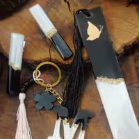 ست رزینی بوکمارک و جاکلیدی و گیره مو رزینی