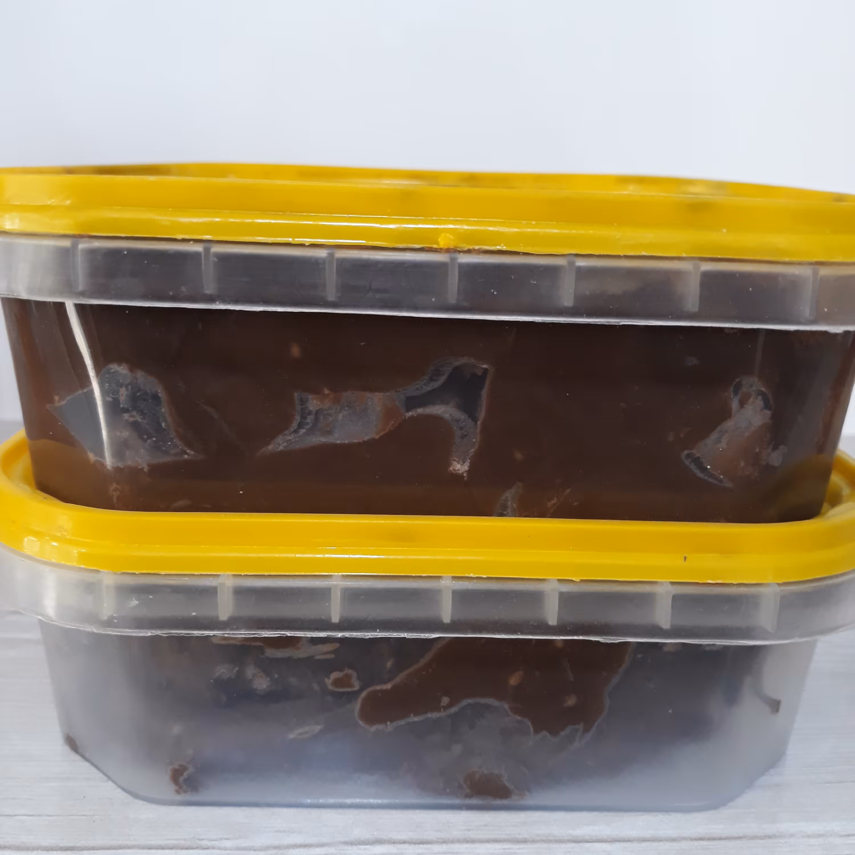 کرم کنجد کاکائویی