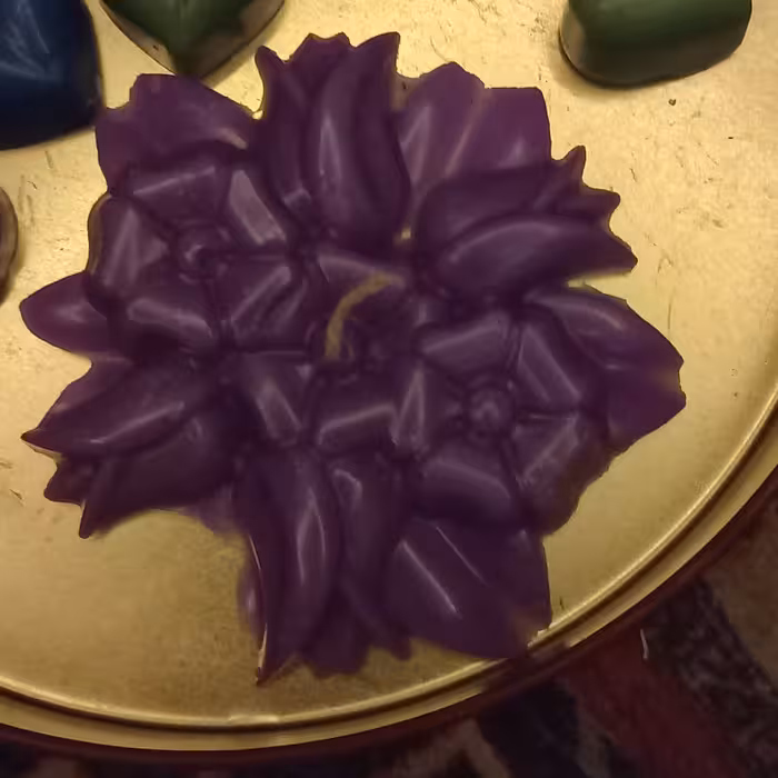 شمع طرح گل بسته دو عددی