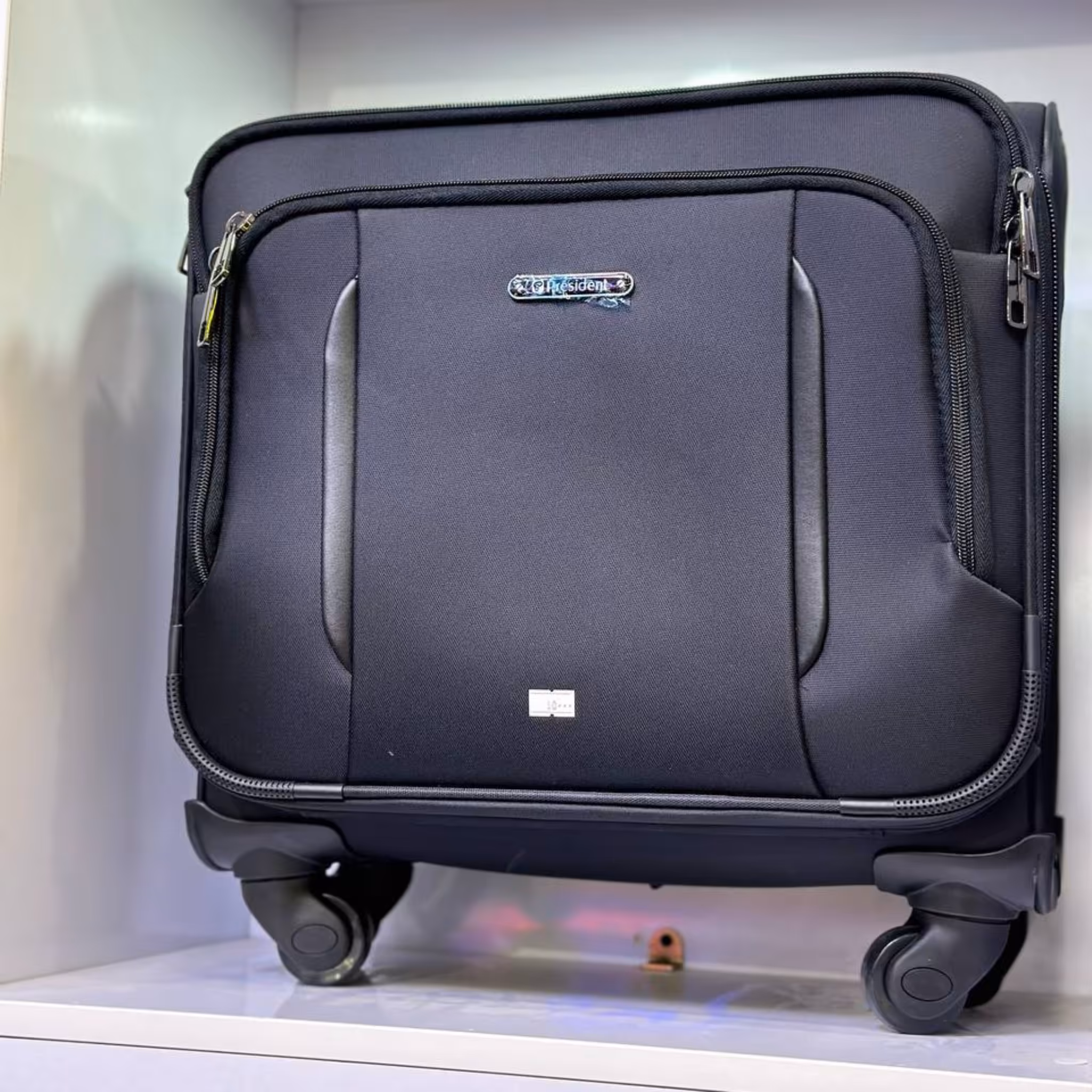 چمدان  مشکی خلبانی پریزیدنت