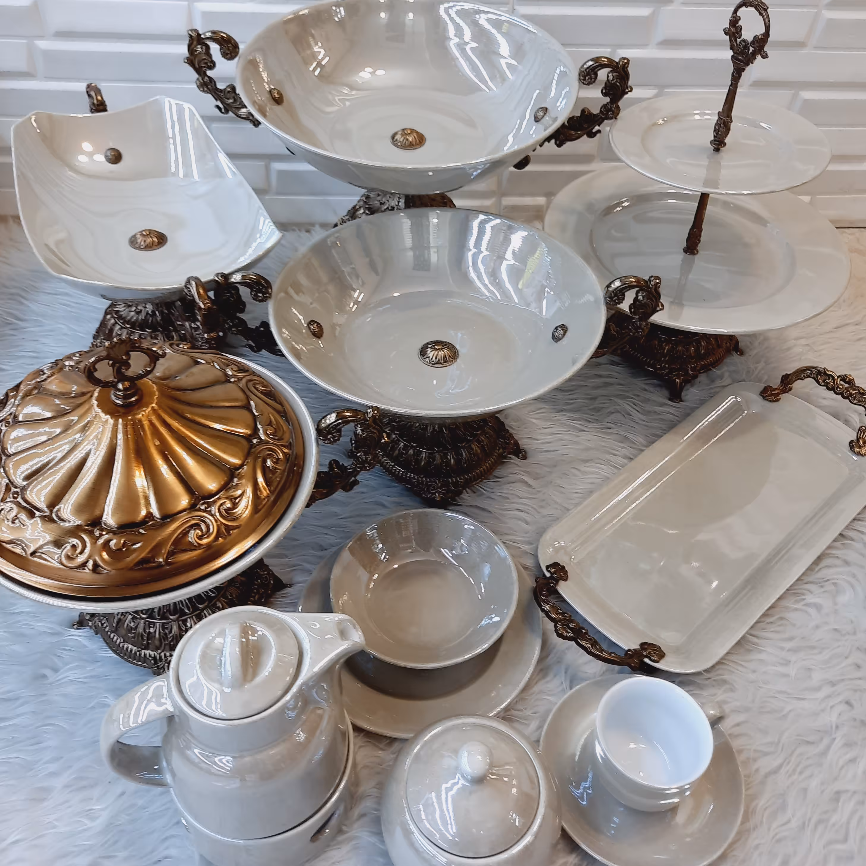 سرویس پذیرایی سرامیکی