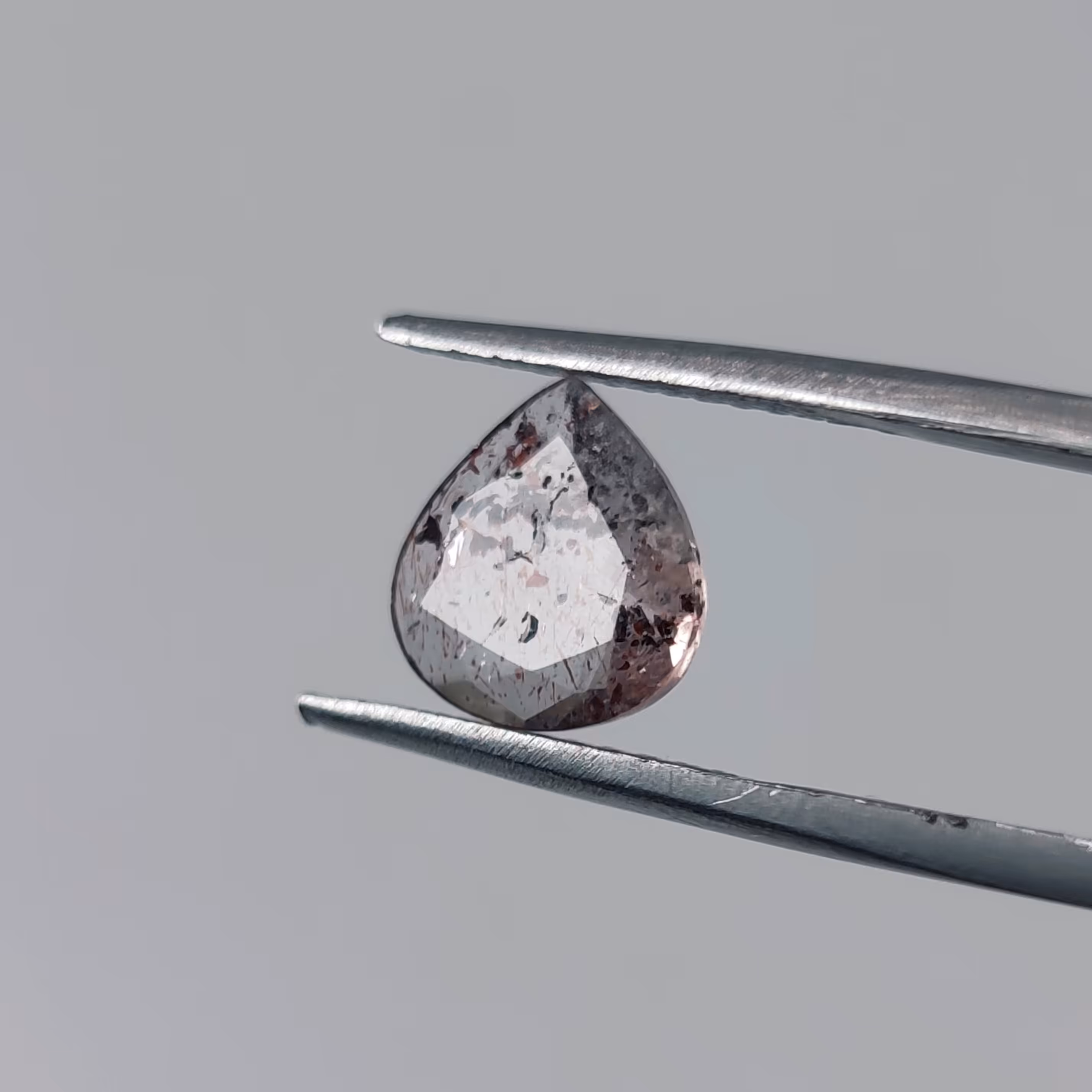 نگین سنگ کوارتز ساژنیت معدنی (کمیاب)  