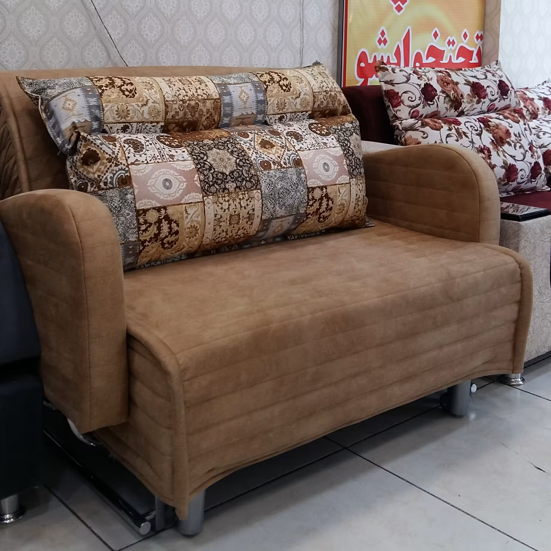 مبل تختخوابشو مدل ریلکسی سایز 80