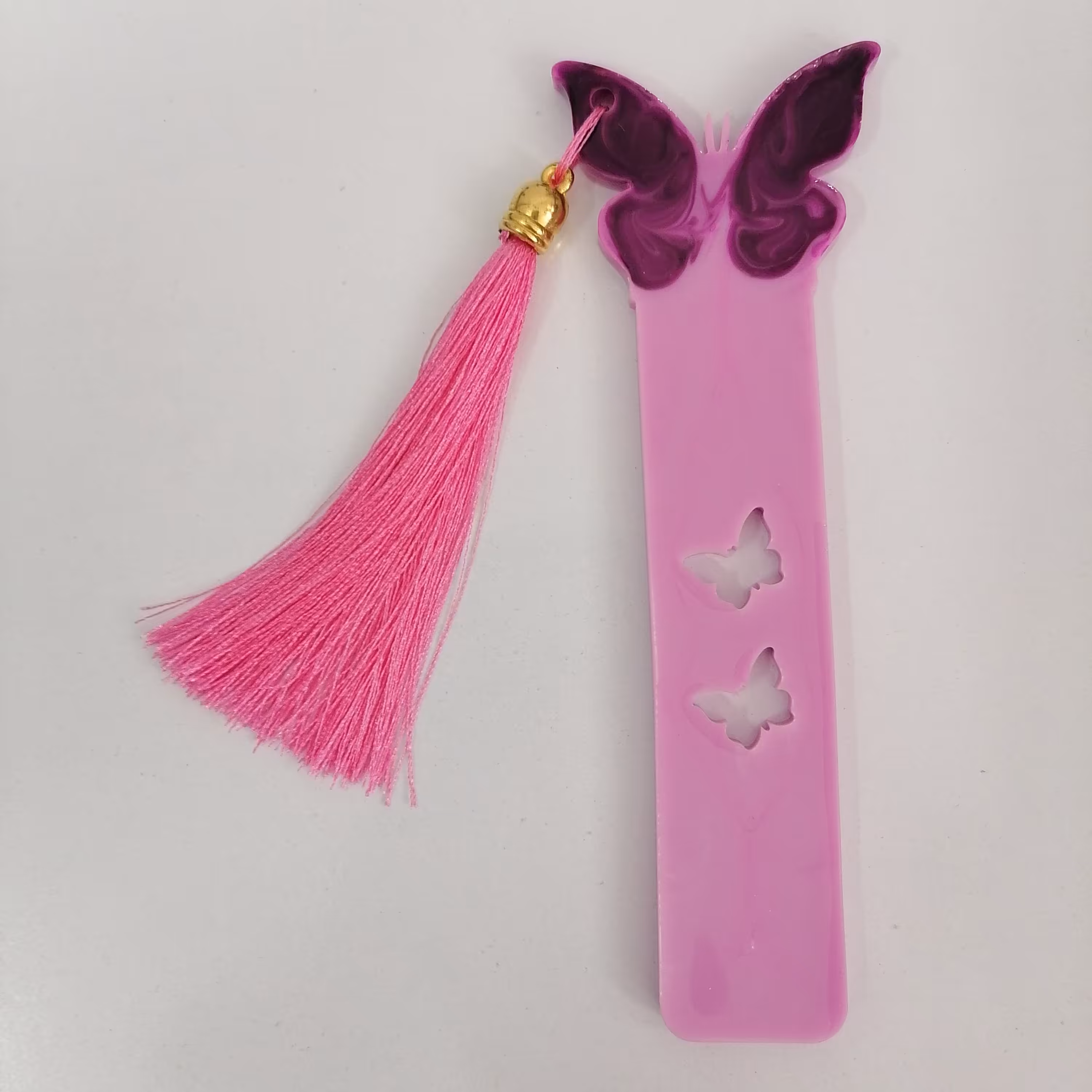 نشانگر کتاب رزینی