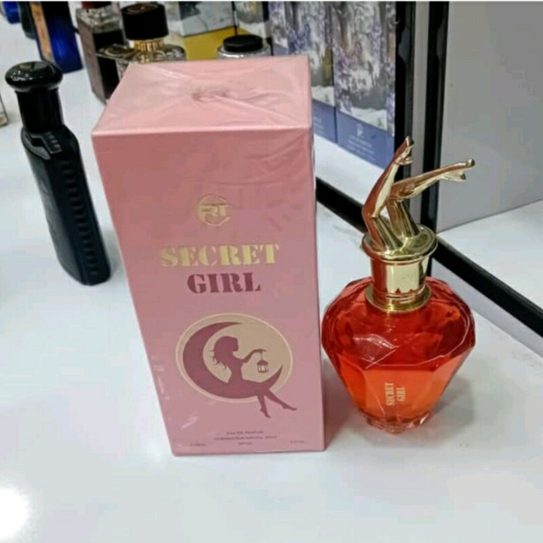ادکلن سکرت گرل اماراتی 100میل