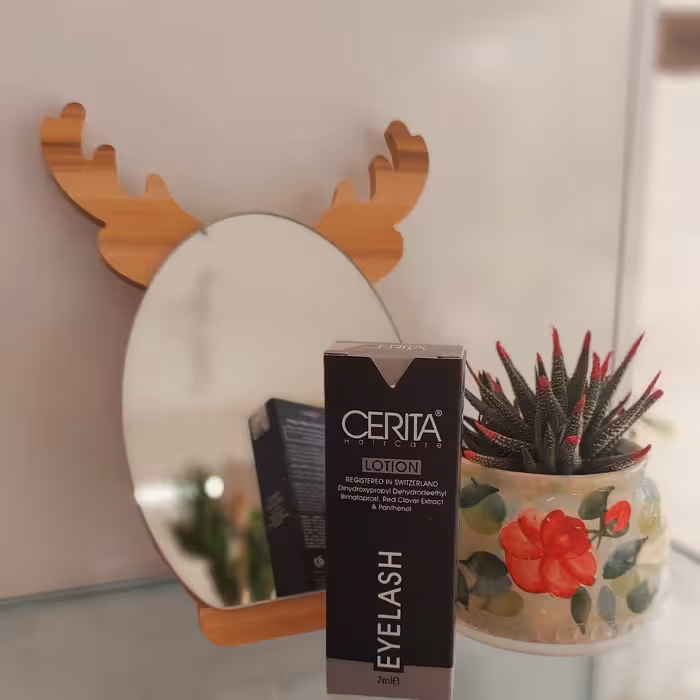 محلول تقویت مژه سریتا بسیار موثر و پرطرفدار