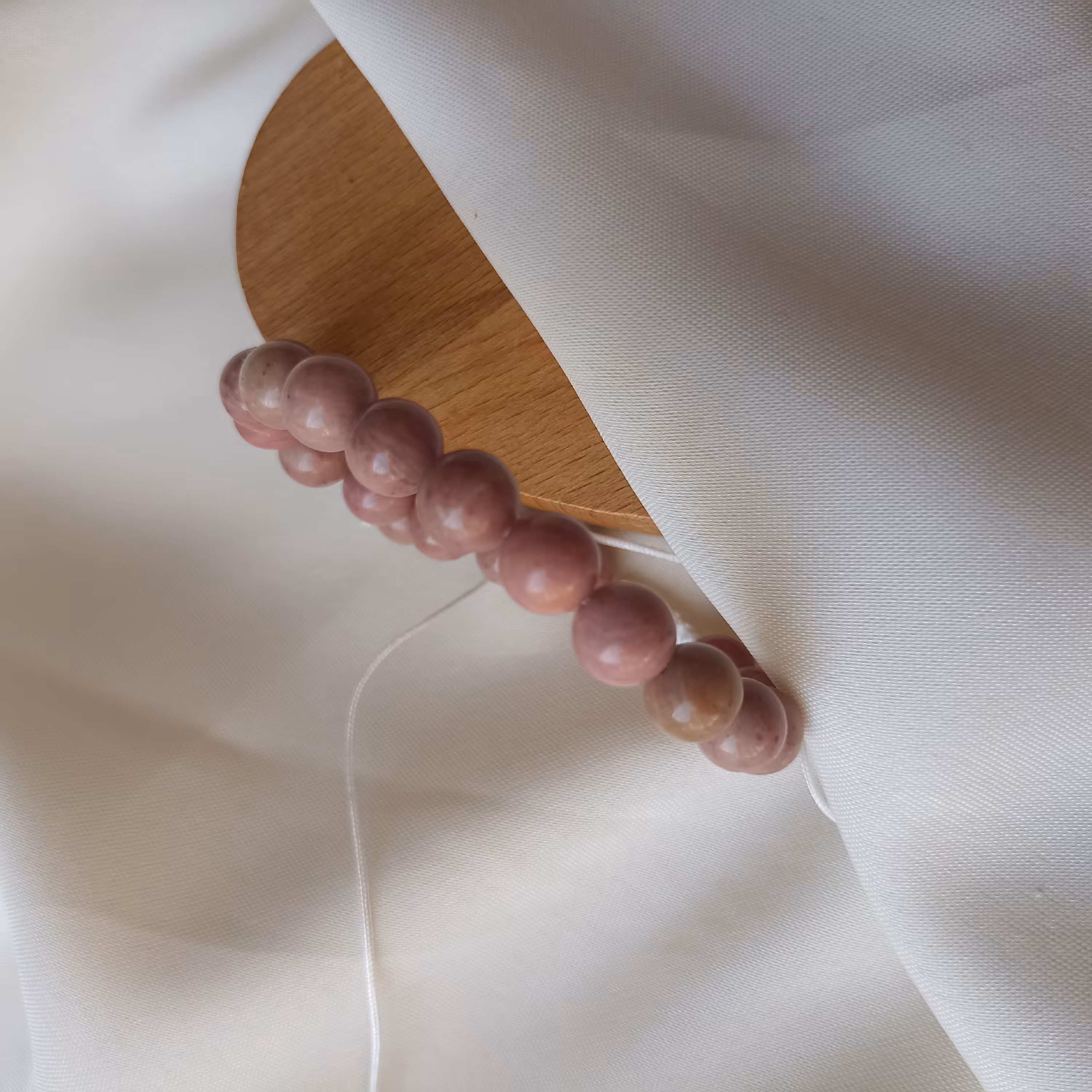 دستبند رودونیت 