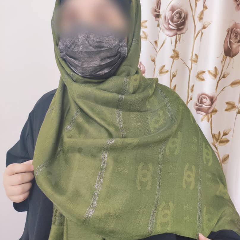 شال نخی مارک با رنگبندی جذاب