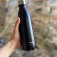 فلاسک برند tyeso اصل 750 میل با قابلیت گرم نگه داشتن طولانی مدت آب