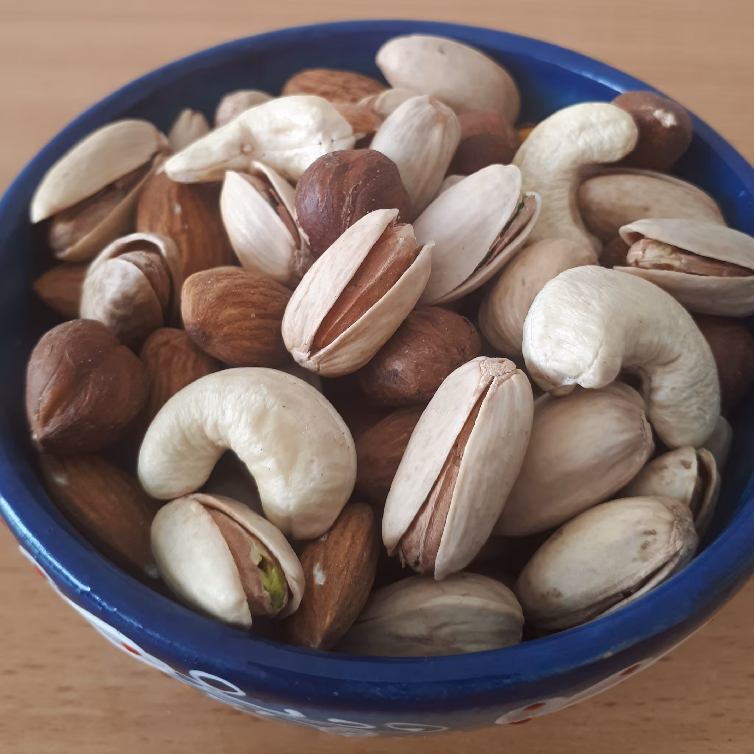 چهار مغز خام