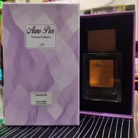 ادکلن عطر دخترانه و زنانه عطر هارد باکس سولینا 
خنک و چوبی چرمی 