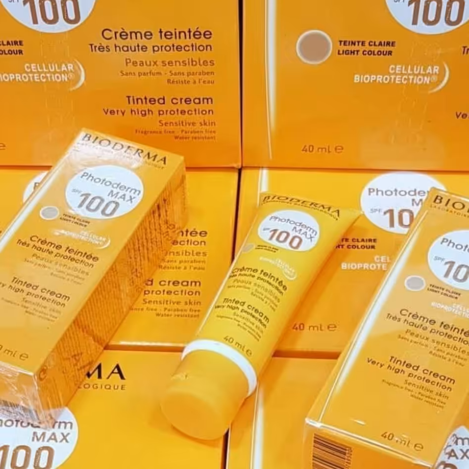 کرم ضد آفتاب بیودرما مدل  photoderm max 
حجم 40 میل با spf 100 