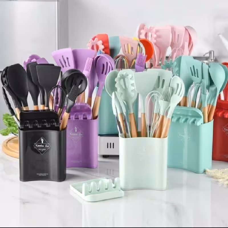 سرویس کفگیروملاقه سلیکون کیچن ست نسوز دسته بامبو13پارچه درجه یک اصلی خوش رنگ 