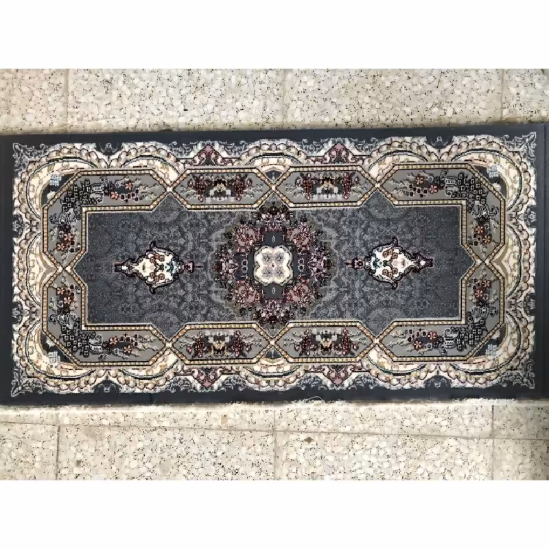 پشتی فرشی 700شانه پرزی--