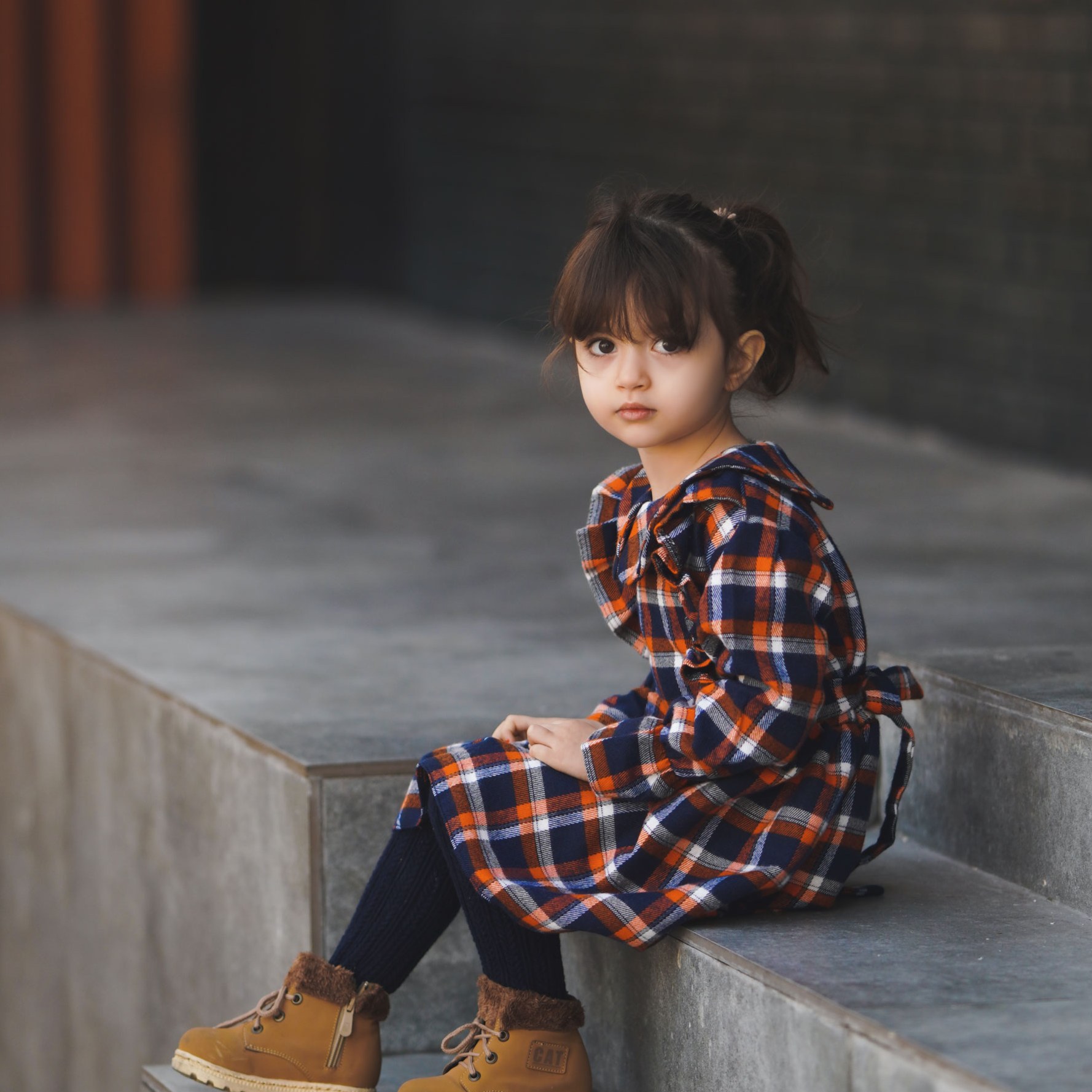 پیراهن دخترانه پشمی