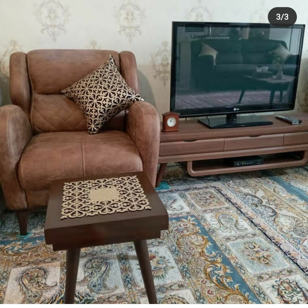 رومیزی عسلی سایز 30 در 30