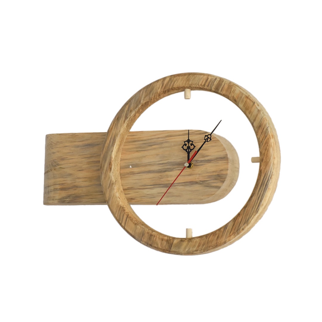 ساعت دیواری چوبی