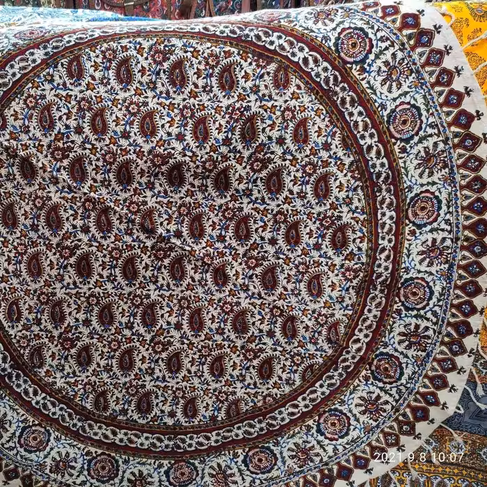 سفره ورومیزی قلمکاری صادراتی گرد سایز 120سانتی