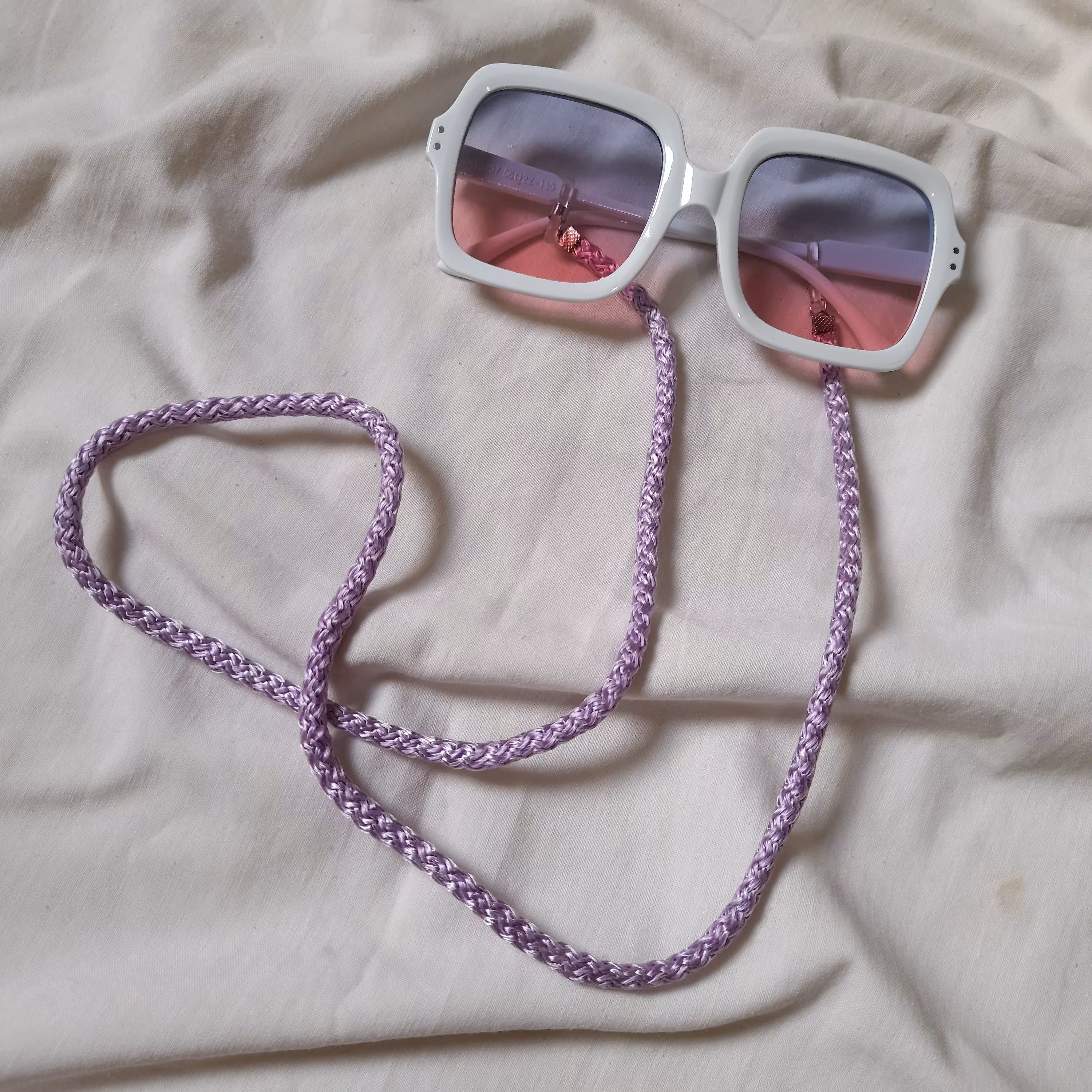 بند عینک زنانه بنفش نخی  محکم  بندعینک 