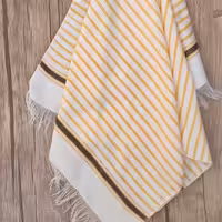 حوله نخی دستبافت طرح 5