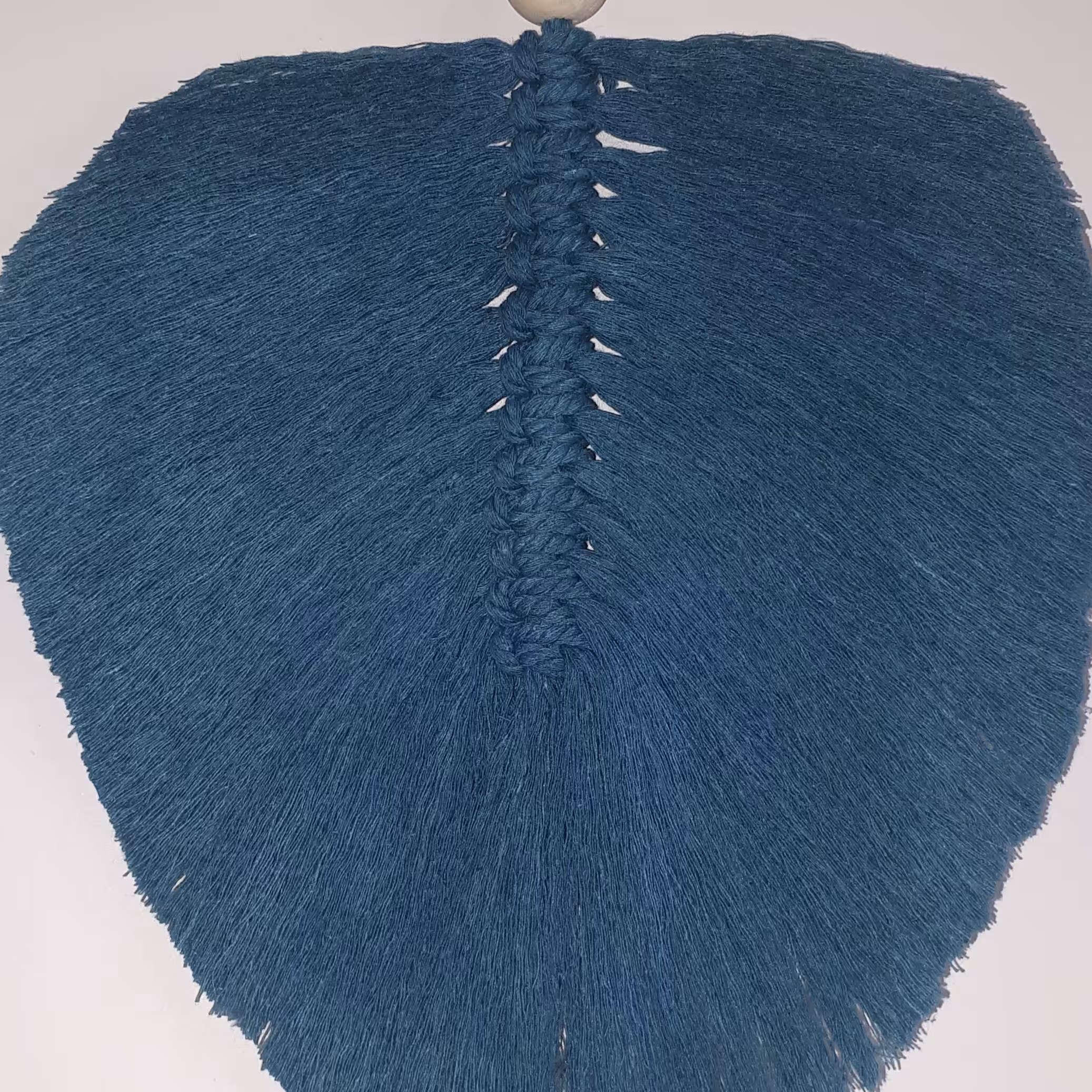 برگ مکرومه تک بزرگ