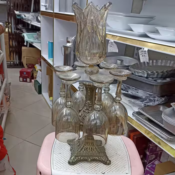 لیوان برگردون