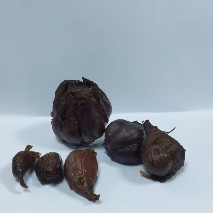 سیر ترشی هفت ساله کاملا ارگانیک در وزن 3 کیلوگرمی کاملا سنتی