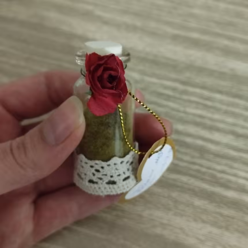 گیفت حنا خوشگل عروس 