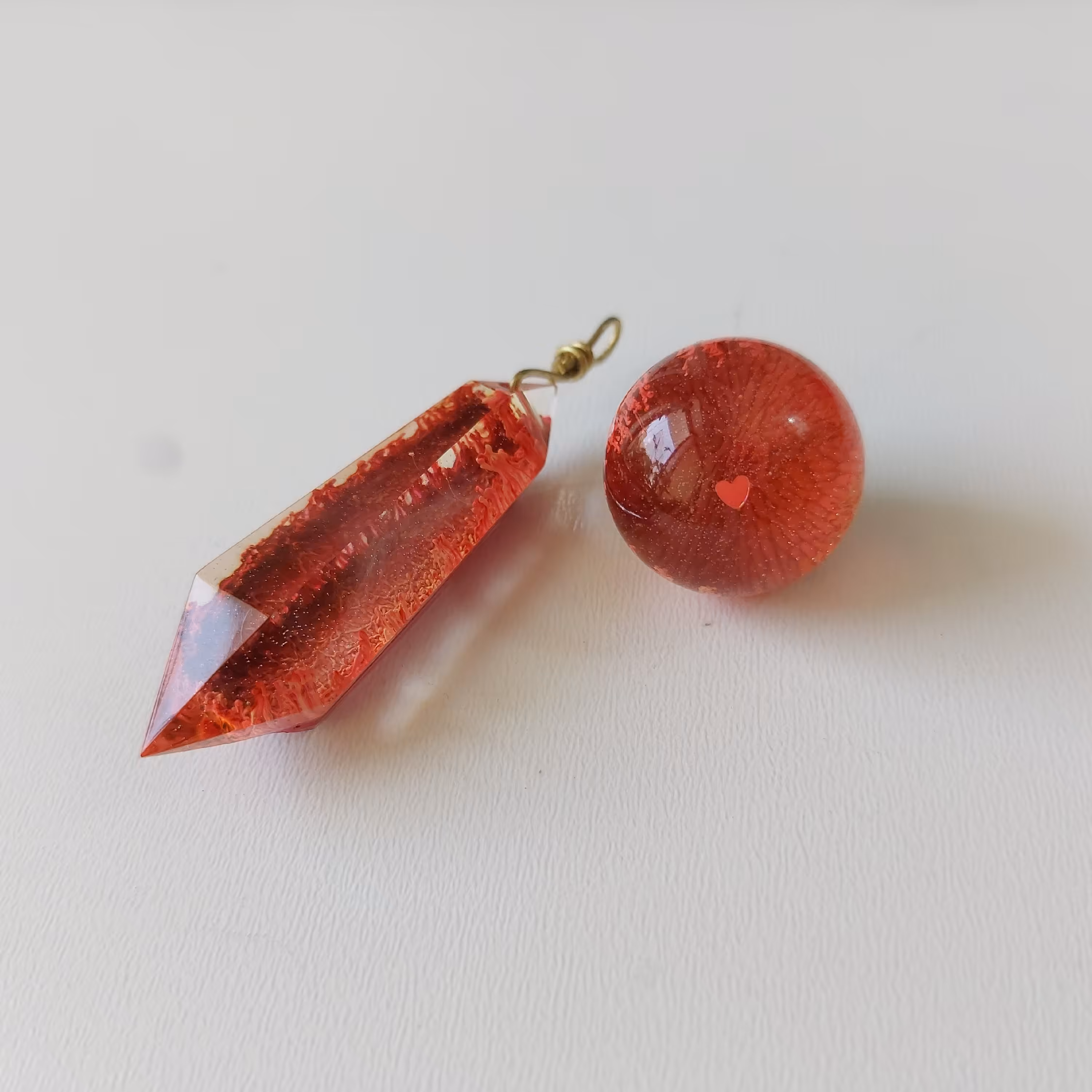 ست آویز ماشین و سرکلیدی گوی و کوآرتز رزینی طرح ابر و باد 