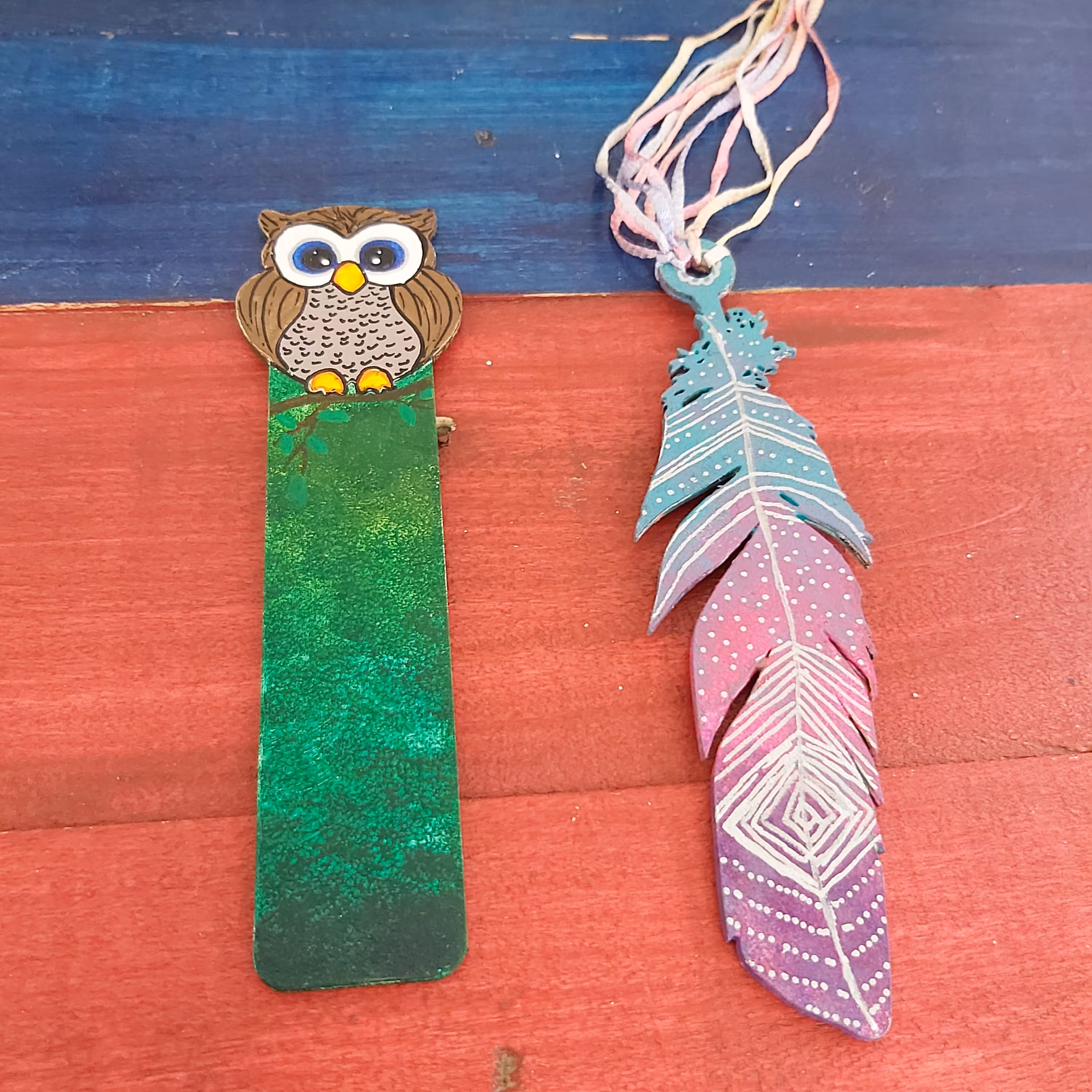 بوک مارک  طرح پر یا فاصله نگهدار کتاب جنس چوب طراحی شده با دست