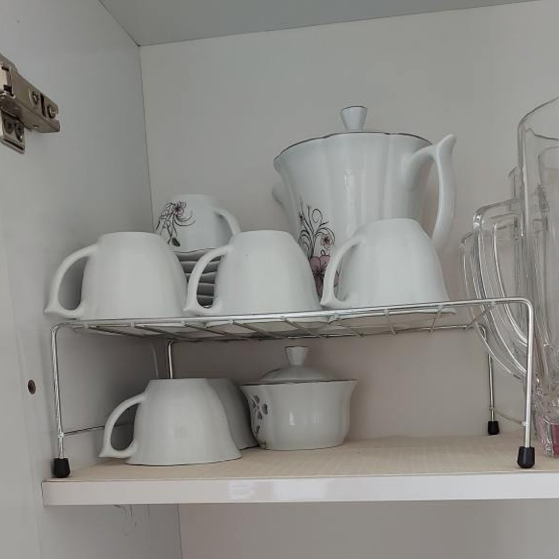 راف کابینت یا نظم دهنده کابینت مدل اقتصادی