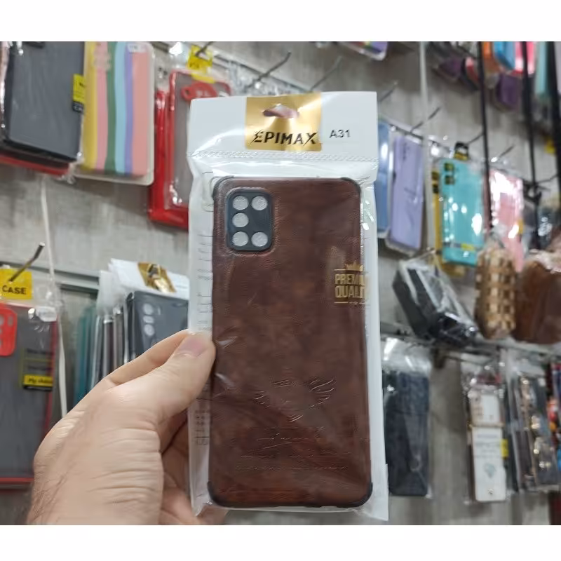 گارد چرمی سامسونگ A31 رنگ قهوه ای تیره