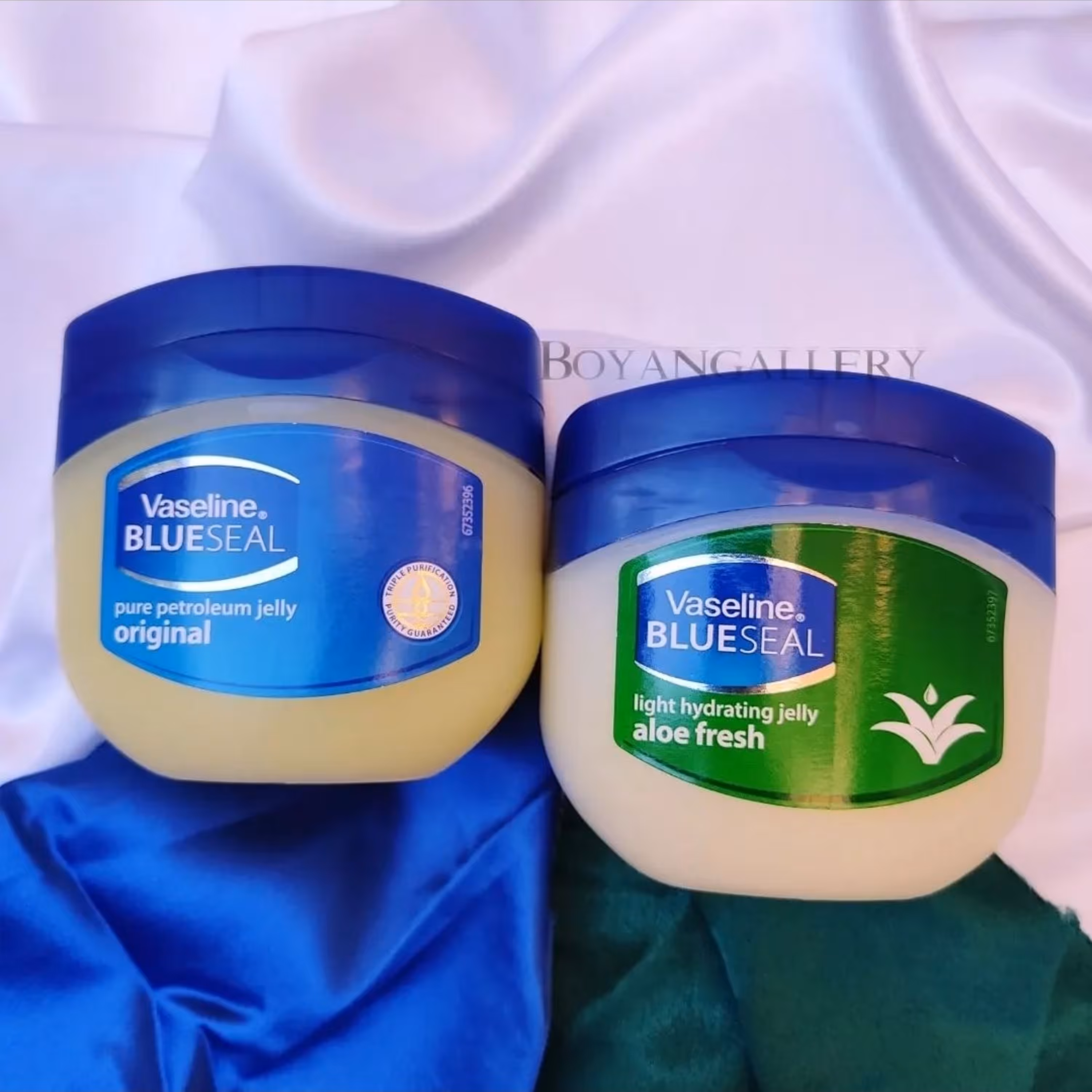 وازلین کرم ژل 250گرمی در دو رایحه مناسب بدن