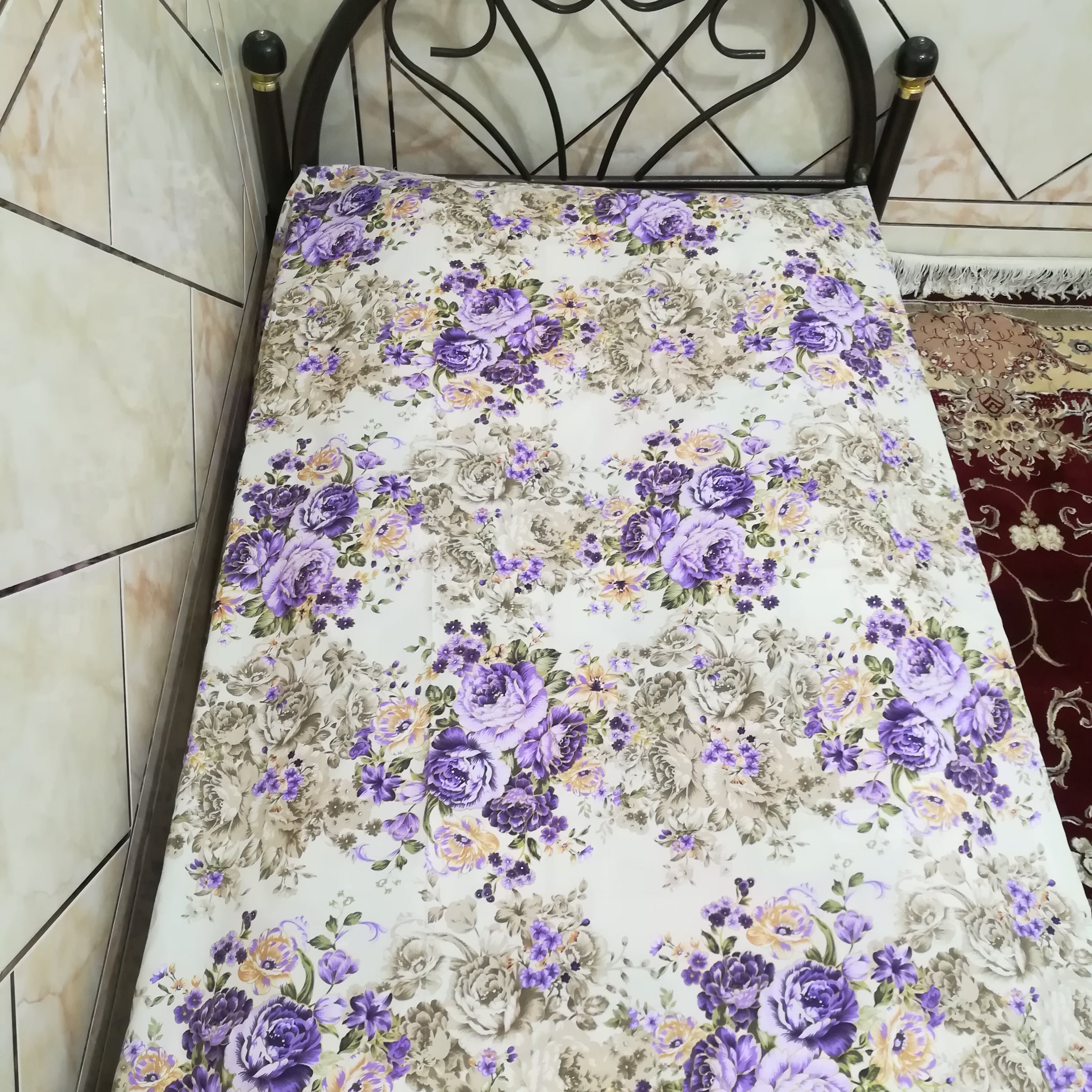 نیم ست روتختی کش دار تک نفره، طرح گل بنفشه (کاور تشک تخت  با 1 عدد روبالشتی) 