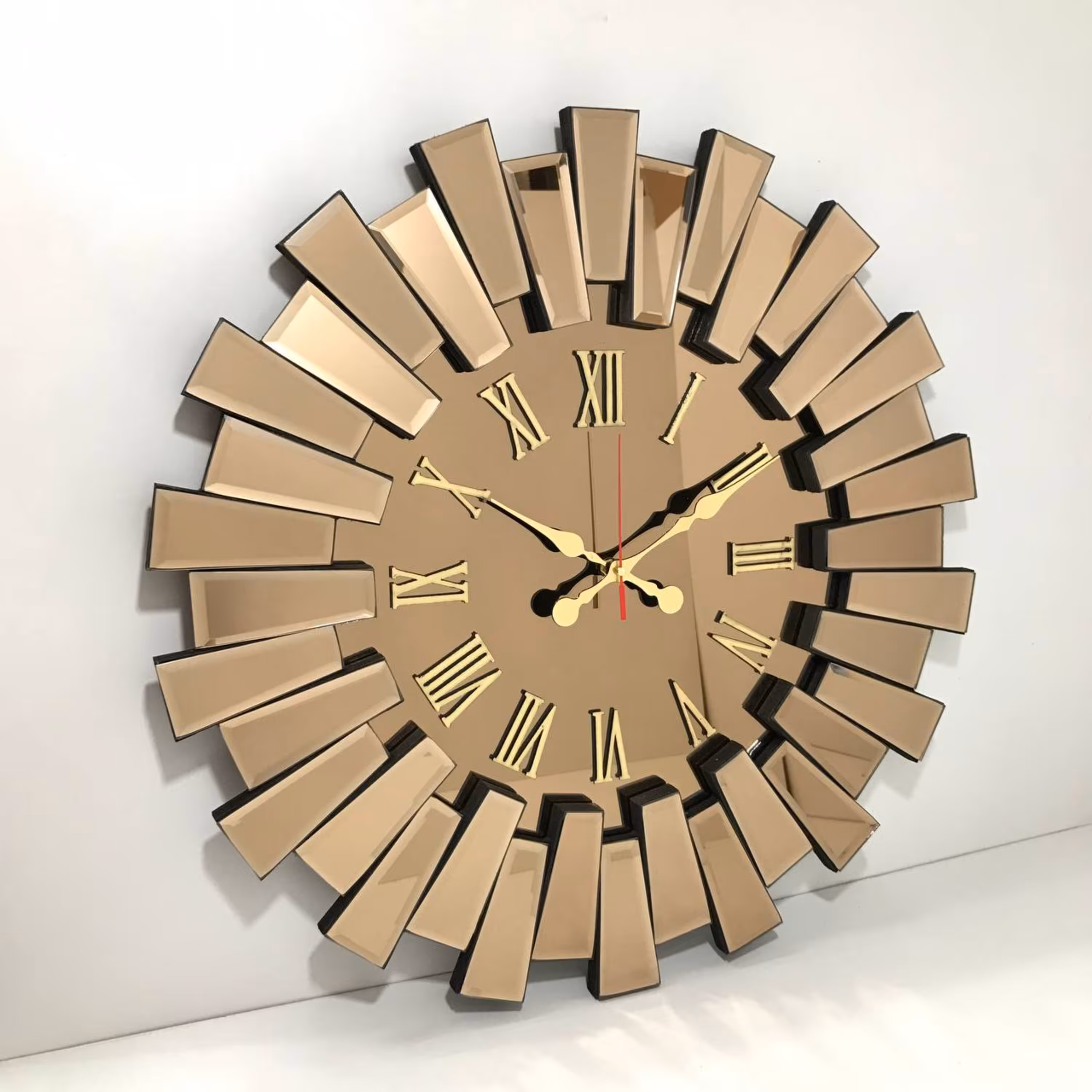 ساعت دیواری اینه ای خورشیدی مدل سان