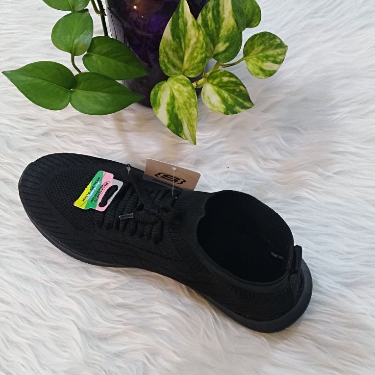 کفش بافتی زنانه 