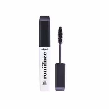 ریمل رمنس سفید در مشکی