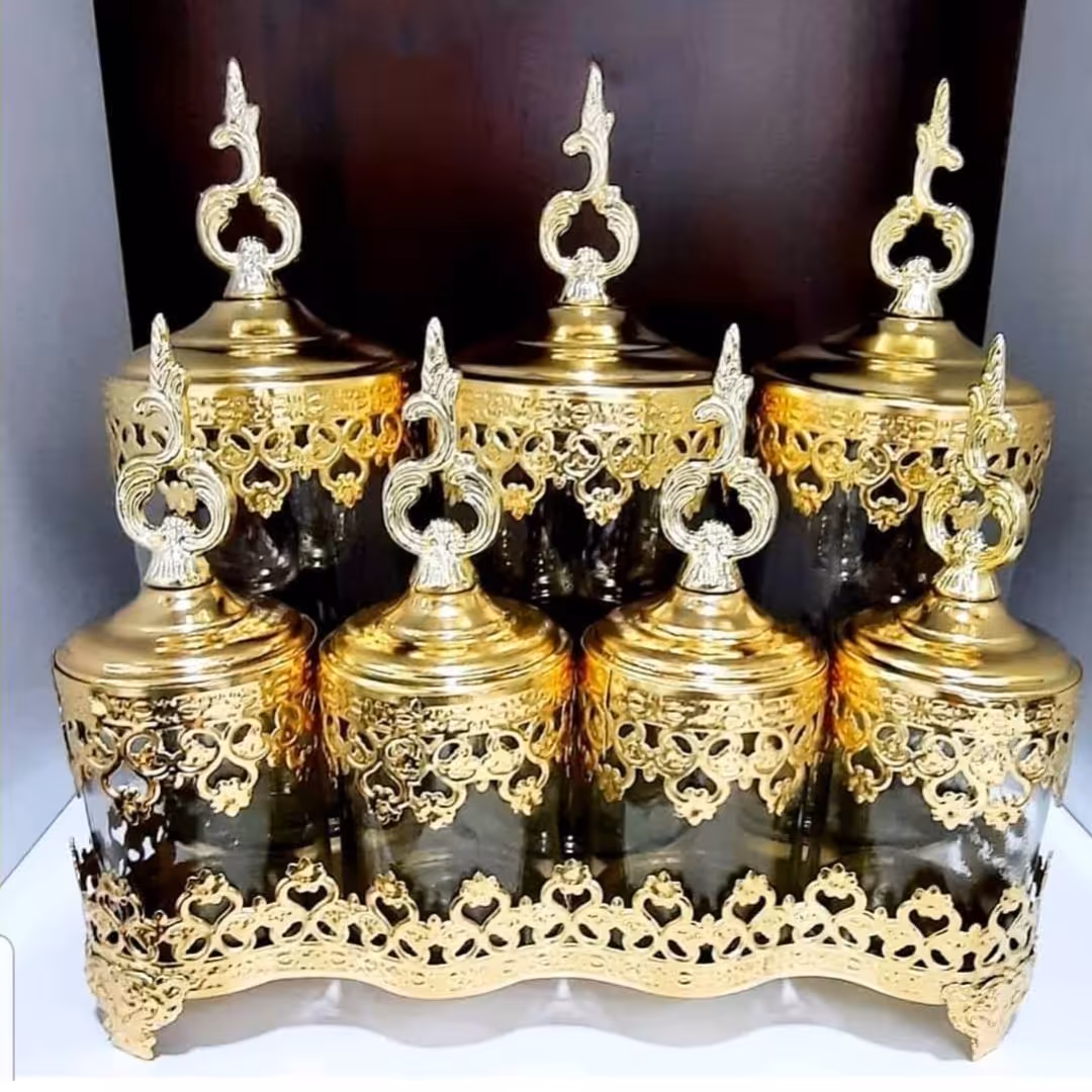 پاسماوری 7 پارچه طلایی با استند زیره طرح تاج